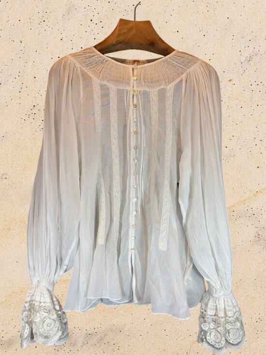 Free People Tops - NWT Free People Embroidered Poet Top XS Ivory 100% Cotton Gauze Lace Fairy $168